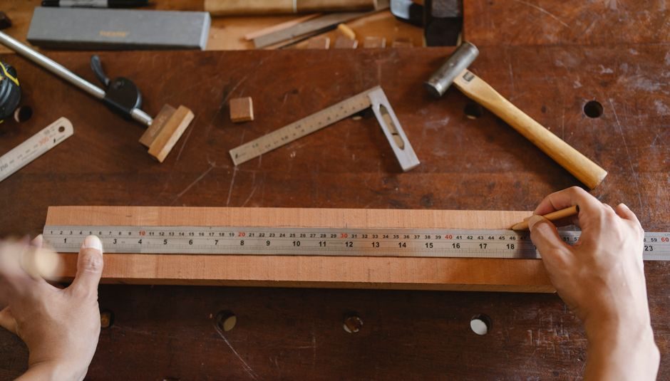 2026 Caliper & Micrometer Buying Guide: Resolution, Range, Repeatability