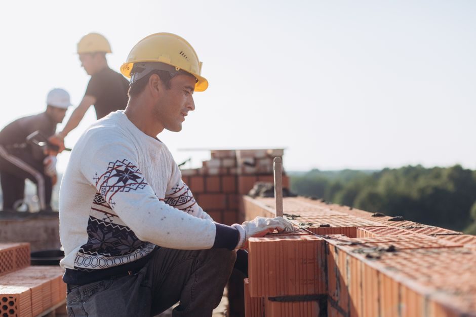 AAC Block Buying Guide 2026: Spec, Plant Capacity and Cost Levers