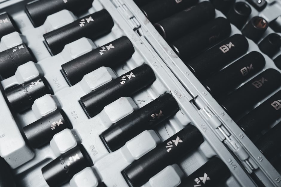 Air Impact Wrench 2026 Buying Guide: Drive, Torque, Clutch and Air Budget