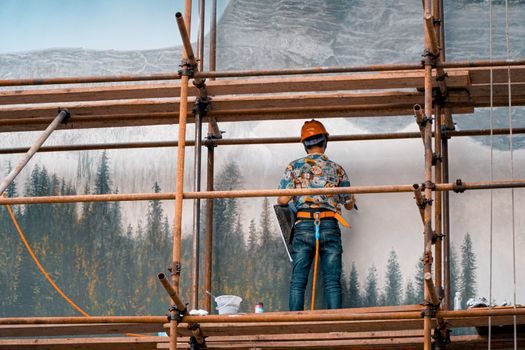 Climbing Formwork System vs Scaffolding - Who Climbing Formwork Is For — And Who Should Stay on Scaffolding