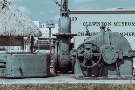 Cold Chamber Die Casting Machine buying guide 2026 - Who Should Buy What: Sizing Rules and a 2026 Comparison