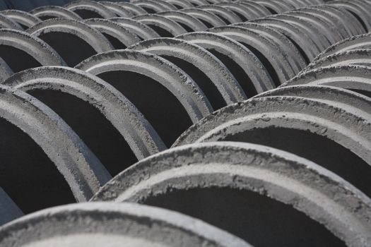 concrete fiber vs concrete curing compound for corrosion resistance - Where each option is the wrong call