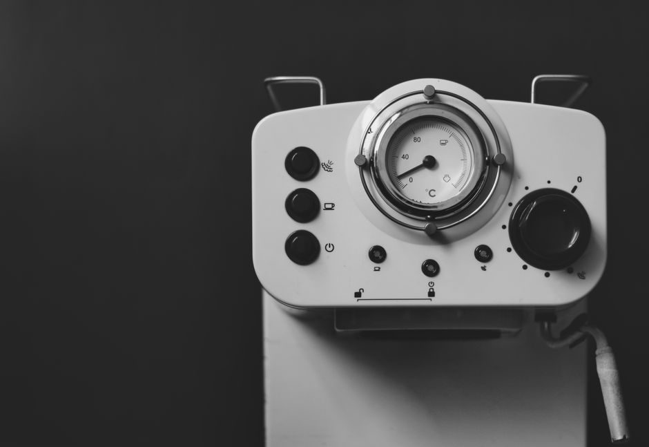 Decide Gauge vs DP Transmitter Using Total Error Band