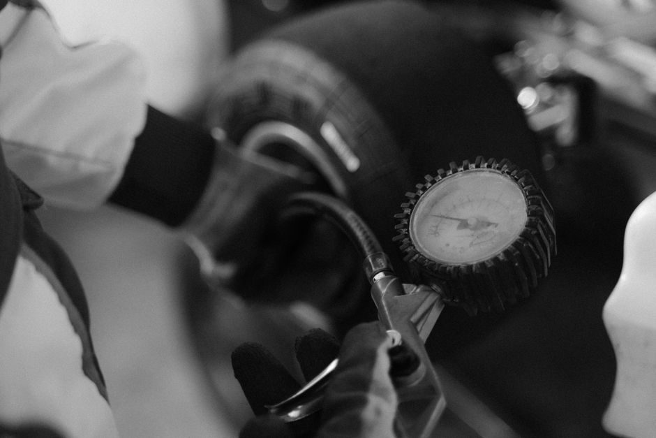 differential pressure transmitter selection criteria for compressed air line - Process conditions: temperature, vibration, condensate