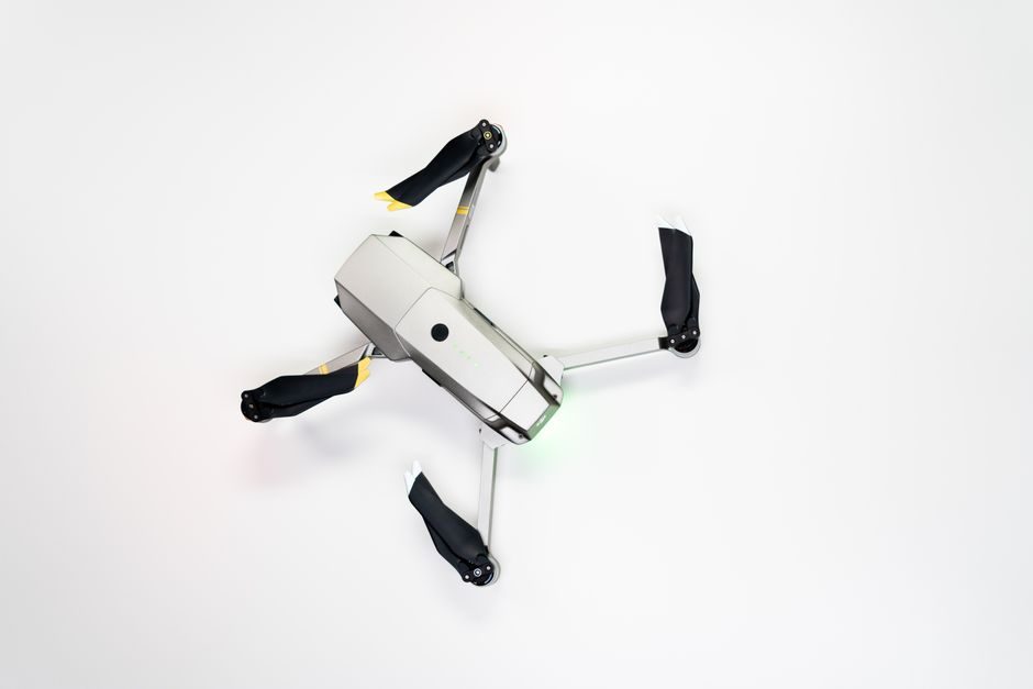 Drone Smart Manufacturing 2026: Vision-Guided Lines, MES Integration, Flight-Test Loop