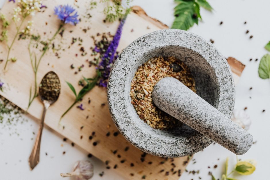 Dry-Mix Mortar Buying Guide 2026: Spec Class, Binder Ratio, Modifier Dosage