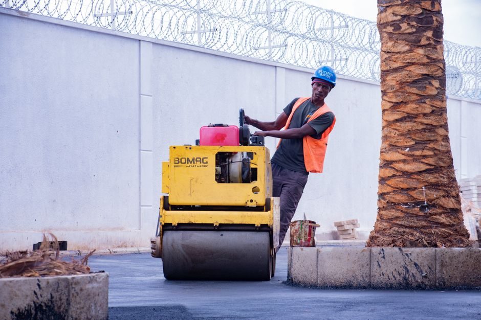 Dynamic Compactor Buying Guide 2026: Type, Force, Soil and Sourcing