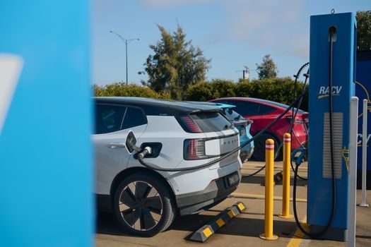 electric vehicle smart manufacturing and automation - Energy and sustainability: smart-metering becomes a manufacturing KPI