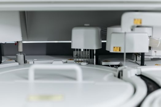 Gas Chromatograph vs pH Meter - Where a Gas Chromatograph Fits