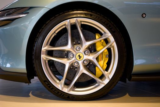 Gear Coupling vs Clutch & Brake - Who Clutch-Brake Is For — And Where It Overreaches