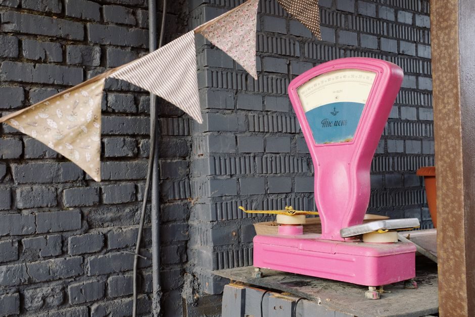 Hopper scale vs force gauge: how to set the right replacement cycle