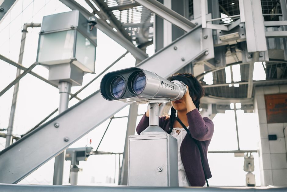 Level Transmitter vs Radar Level Meter: Spec Frame for Process Engineers