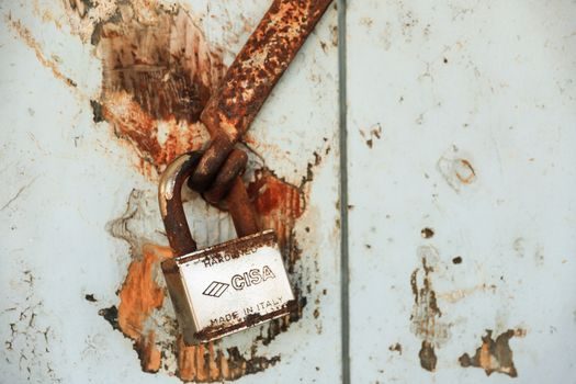 Lock Nut price and cost guide - Comparing the main lock nut types against decision criteria