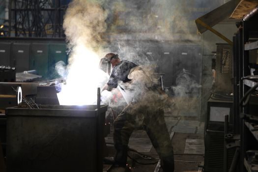 Melting Furnace selection criteria - Capacity, Tap Mass and Production Window