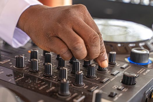 Motion Controller buying guide 2026 - Feedback, Drive Stage and Stepper vs Servo Decision