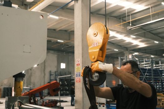 Overhead Bridge Crane price and cost guide - What is and is not in the headline price
