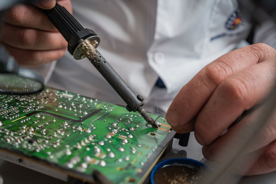pH Sensor Calibration and Maintenance Protocols for Process Engineers