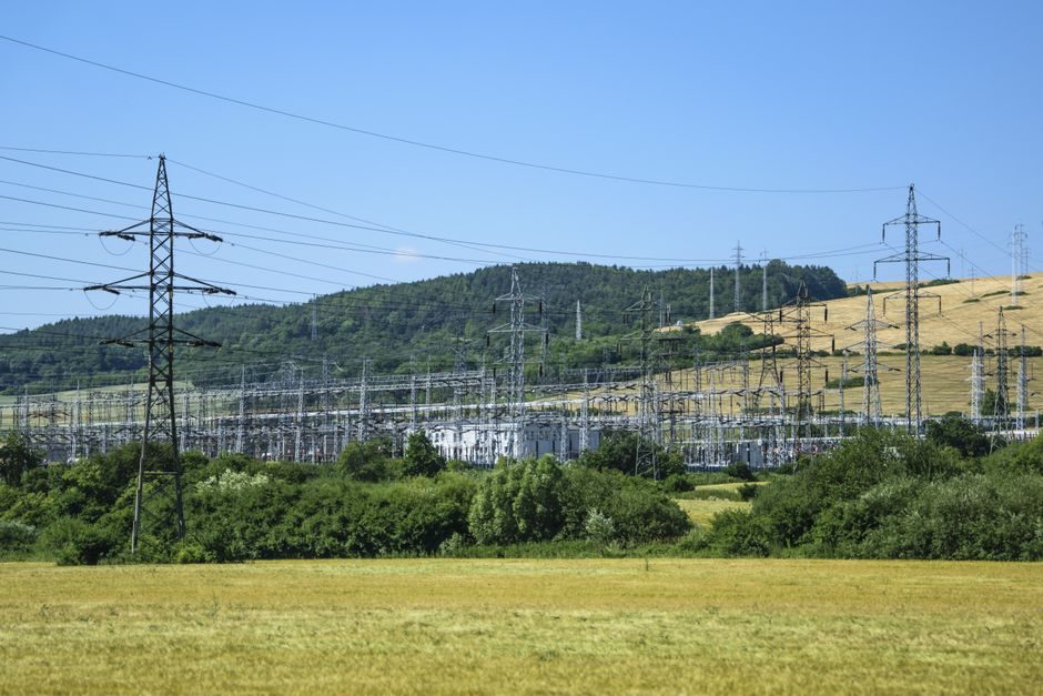 Power Grid Smart Manufacturing 2026: Automation Stack, Standards and Sourcing Levers