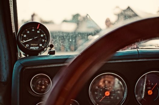 Pressure Gauge price and cost guide - Who the cheap end is for — and who it will fail