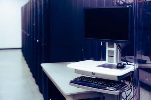 server hardware manufacturing process overview - Stage 5 — Burn-In, Stress, and Reliability Screening