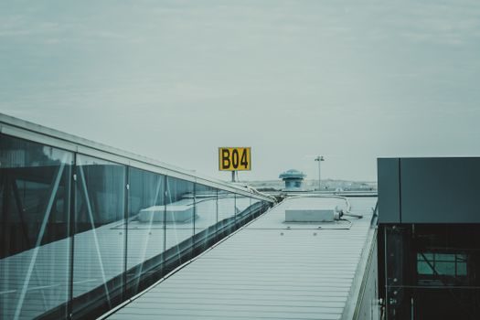 Shuttle System selection criteria - Gate 3 — Building clear height and seismic class
