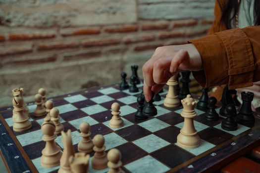 Silicone Rubber vs Fluororubber (FKM) - Selection Decision Matrix: When to Pick Silicone, When to Pick FKM