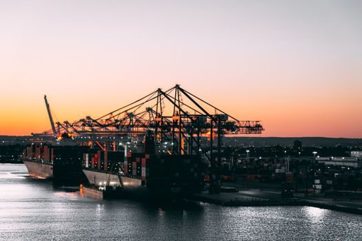 Stacker Crane vs Sorting System - Failure modes and integration boundaries