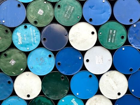 Synthetic Resin buying guide 2026 - Wholesale Price Bands and MOQ Gates (June 2026)