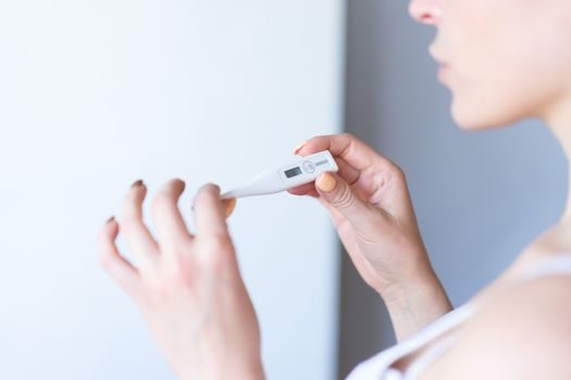 Temperature Recorder vs Temperature Transmitter - Selection criteria that actually decide the order code