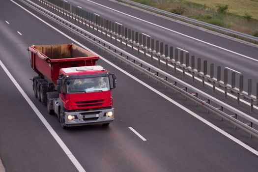 Truck Scale vs Checkweigher - Real Use Cases and Field Configurations