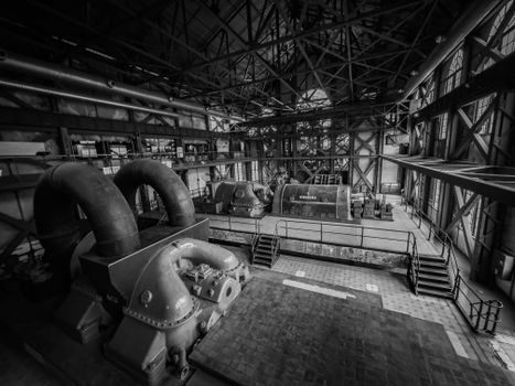 Turbine Flowmeter buying guide 2026 - Fluid Class Boundaries: Liquid, Gas, Steam and the Dirty-Side Caveat