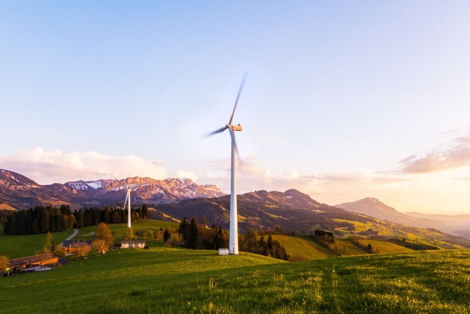 Wind Turbine Production Technology Explained: From Blades to 8 MW Nacelles