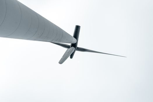 wind turbine upstream and downstream industries - Limitations, Failure Modes and Standards