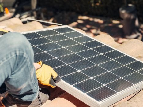 silicon wafer price trend and outlook 2026 - Solar vs semiconductor: two markets inside one wafer
