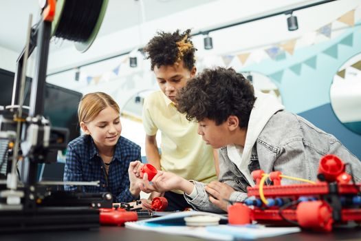 3D printing industry 4.0 adoption - Real Use Cases and the Pilot-to-Rollout Math