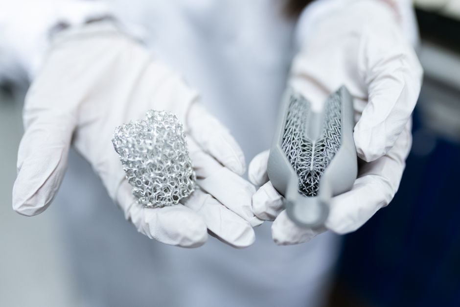 Additive Manufacturing Equipment Guide: Process Family Selection, Spec Boundaries, and