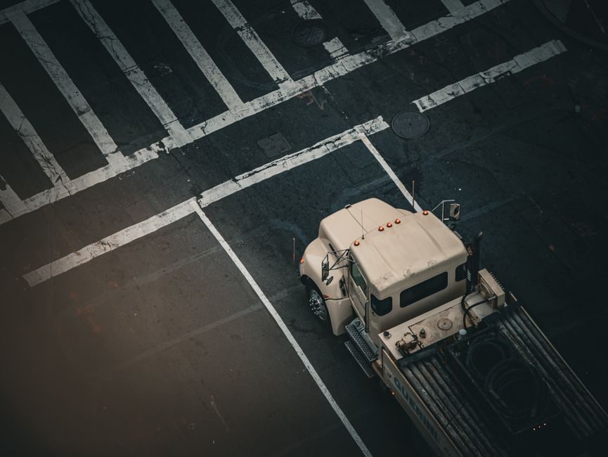 Aerial Work Truck Specs for Food and Beverage Plants