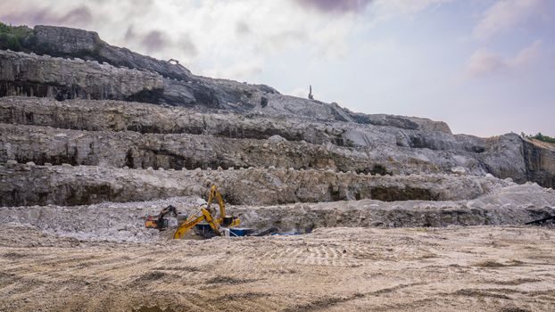 air compressor upstream and downstream industries - Construction, Mining and Mobile Applications