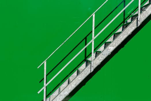 best Aluminum Ladder for chemical processing - Where aluminum is the wrong choice