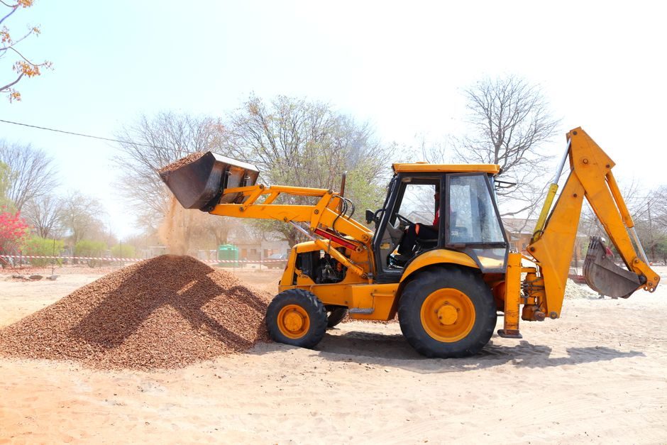 Amphibious Excavator Types, Spec Bands, and Application Fit