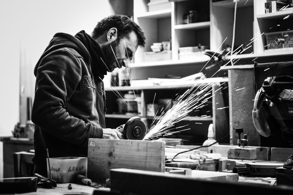 Angle Grinder Advantages, Disadvantages and Selection Gates