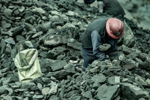 anode material supply shortage and risk 2026 - Next-gen chemistries: silicon, hard carbon and the diversification bet