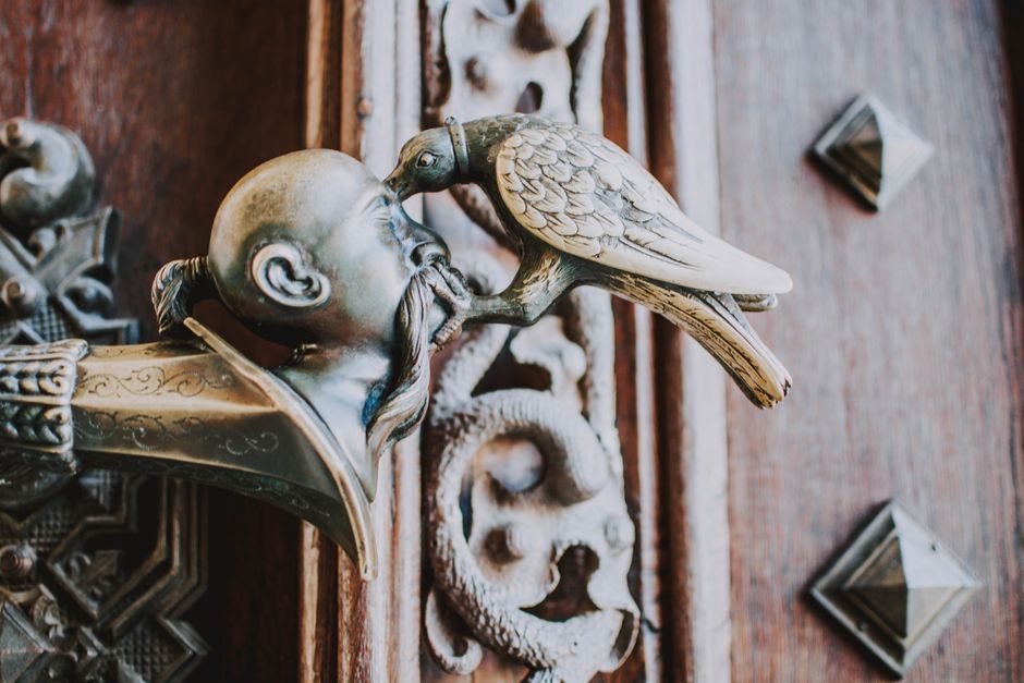 Architectural Hardware 2026: Price Bands, Spec Levers, and Sourcing Tiers