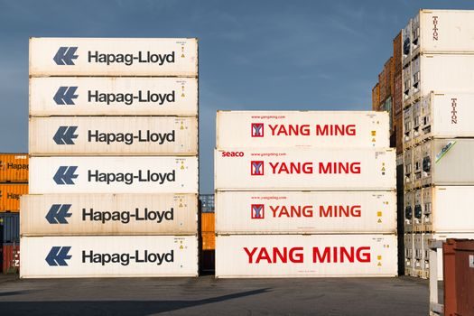 AS/RS System price and cost guide - Unit-Load vs Mini-Load vs VLM: A Cost Comparison