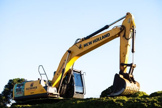 Backhoe Loader suppliers and manufacturers - Selection Criteria, Failure Modes and Sourcing Risk