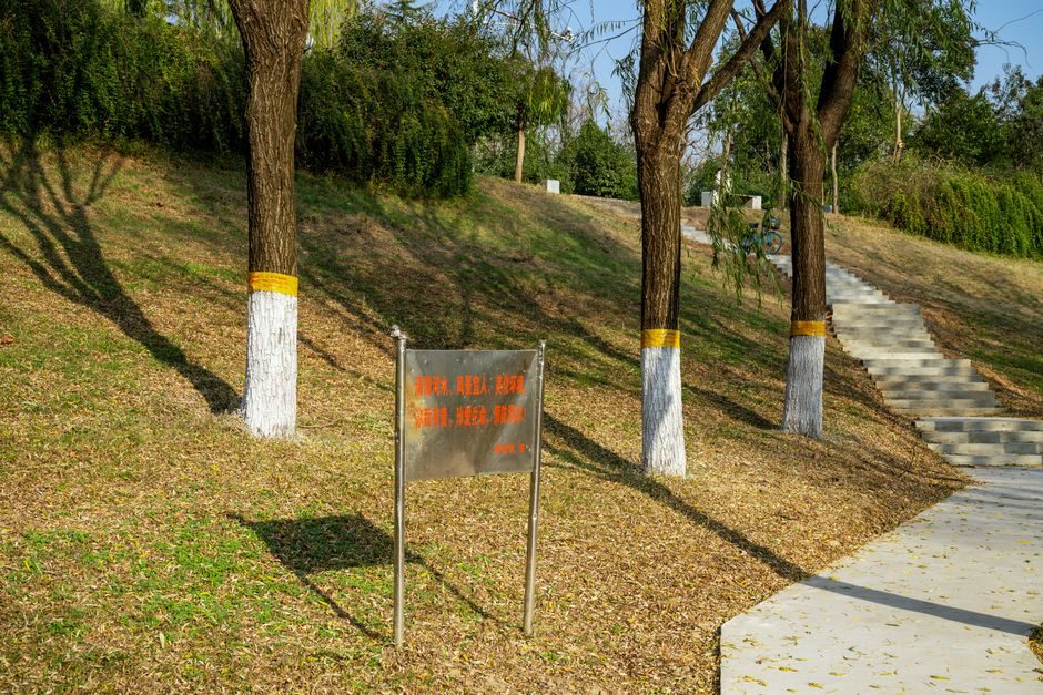 Bellows Seal Selection Criteria for Outdoor Maintenance Areas