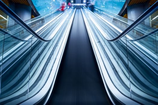 Belt Conveyor selection for e-commerce fulfillment - Sourcing, Software Layer, and Where the Conveyor Spec Stops