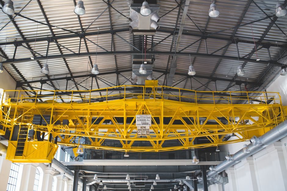 Best Gantry Crane for Water Treatment: Spec Bands and Selection Logic