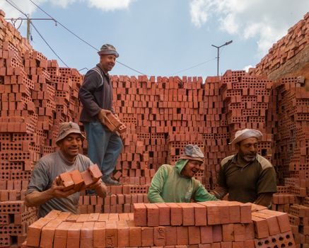 Block & Brick buying guide 2026 - Failure Modes Buyers Hit in 2026