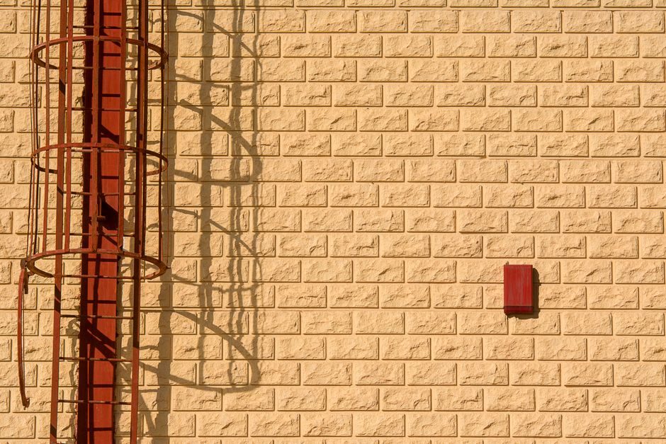 Block & Brick Wall TCO 2026: Cost Drivers Over 50-Year Service Life